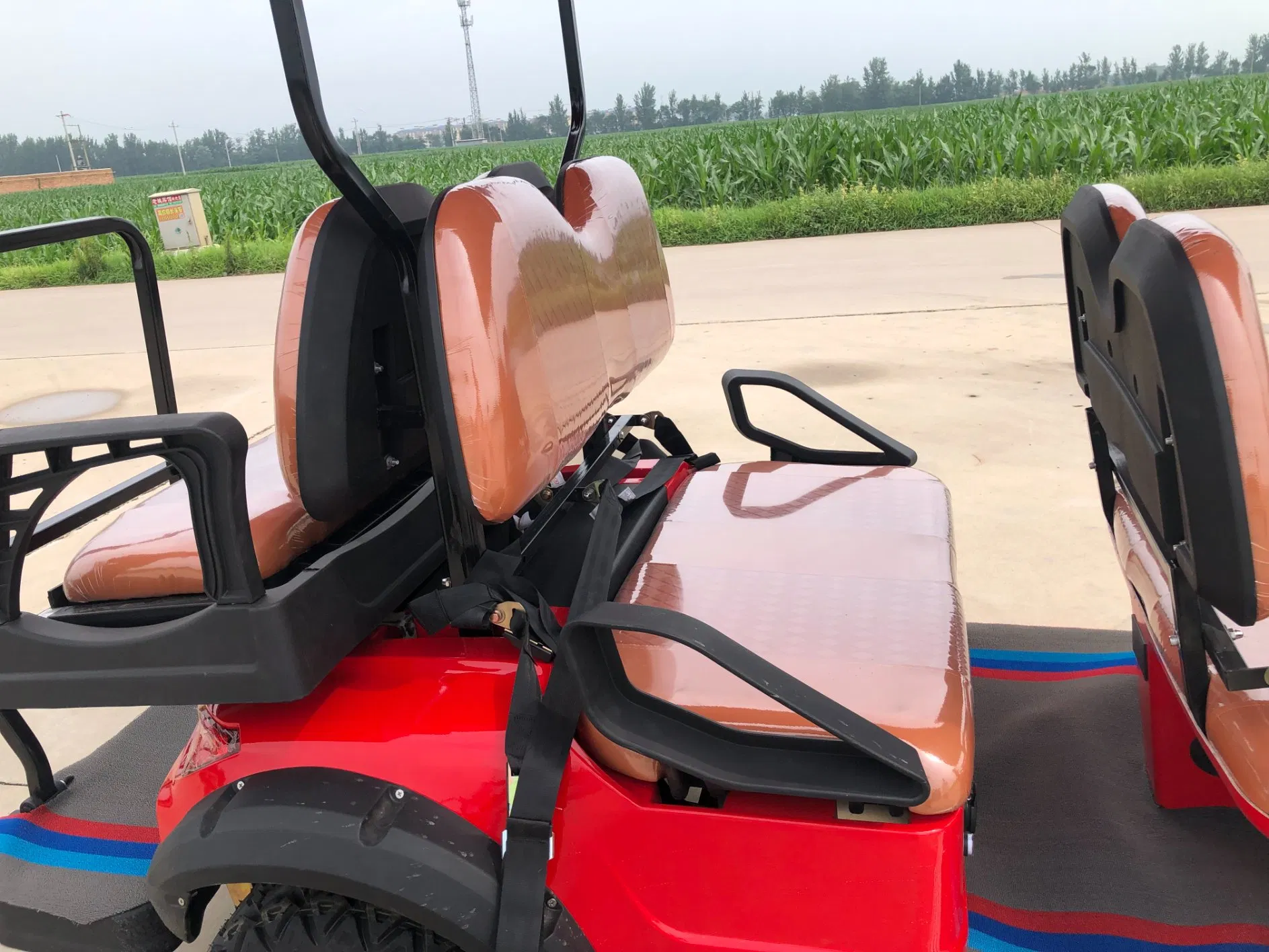 Heavy Duty Ka Multiple Passenger Resort Golf Cart Foldable Windshield