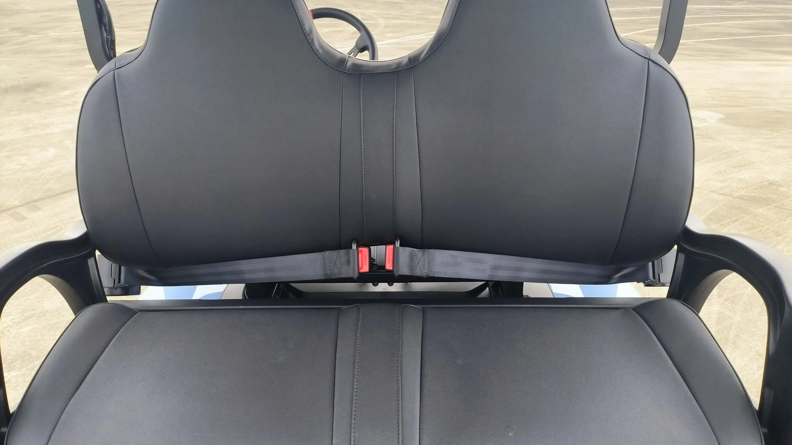 72V High Speed Golf Carts with Car Play Function and Music Player