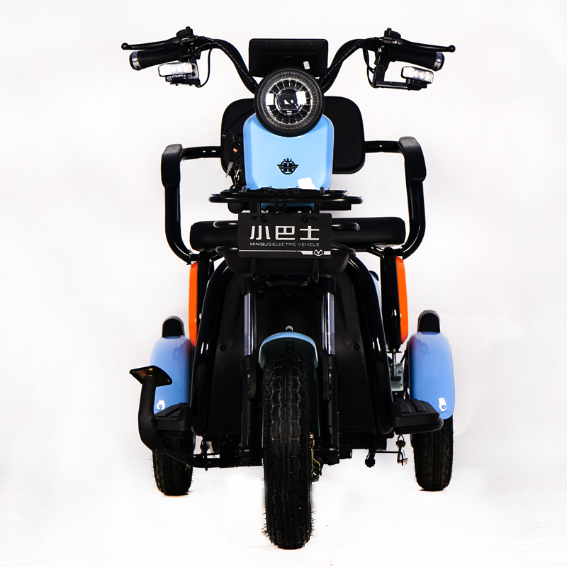 Storage Space Quiet Operation Industrial Park Security Patrol Disability Assistance Mobility E Scooter Electric Golf Cart