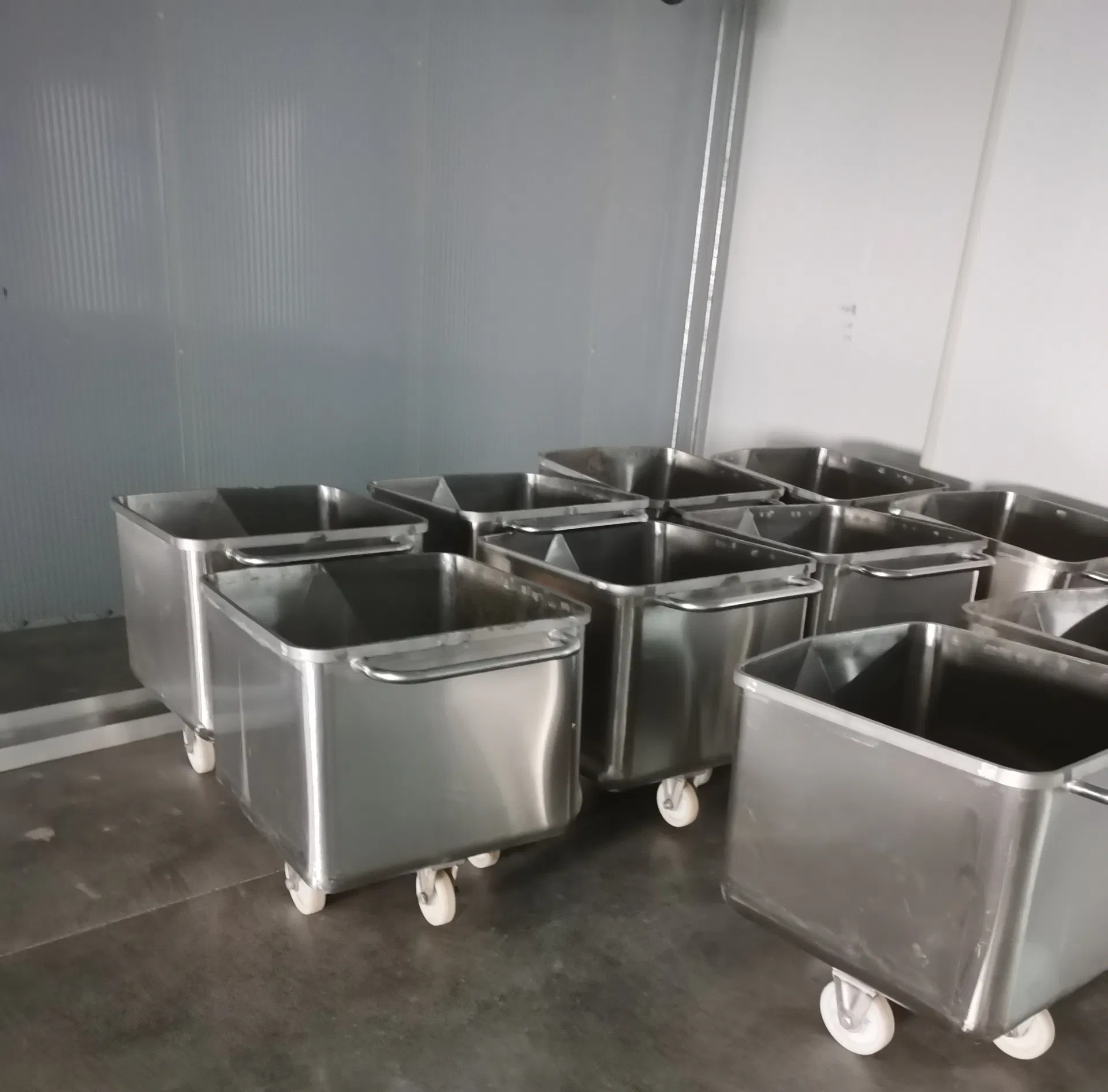 Durable Mobile Meat Transport Cart