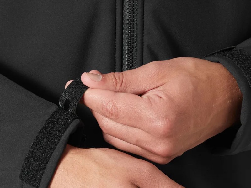 Custom OEMODM Men's Professional Softshell Jacket Manufacturer-4