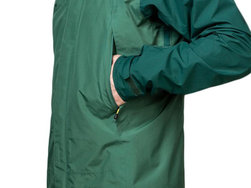 Custom ODMOEM Outdoor Waterproof Rain Jacket for Hiking, Camping & Mountaineering (2)