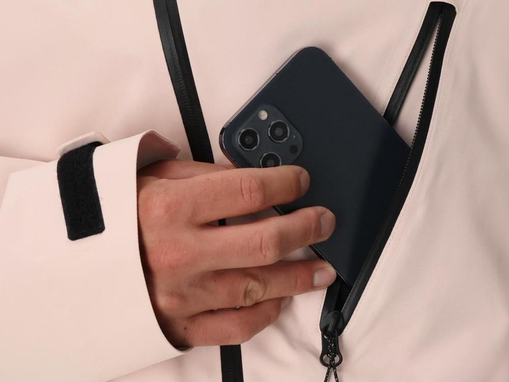 Interior Phone Pocket