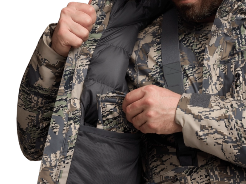 ODMOEM Waterproof Insulated Camo Hunting Jacket for Men - Adjustable Rear Drawstring Hood