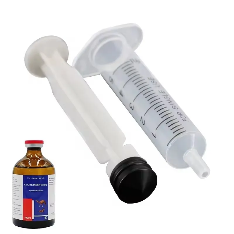 Veterinary Syringe Photo 3
