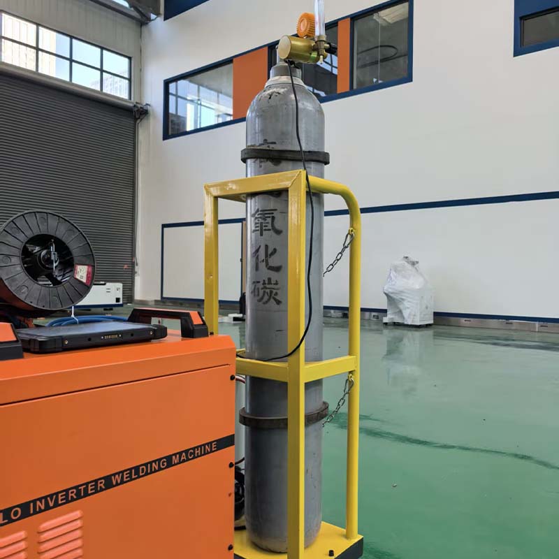 High Speed Automated Robotic Welder Multi Axis Industrial Welding Robot For Frame Components Heavy Metal Fabrication