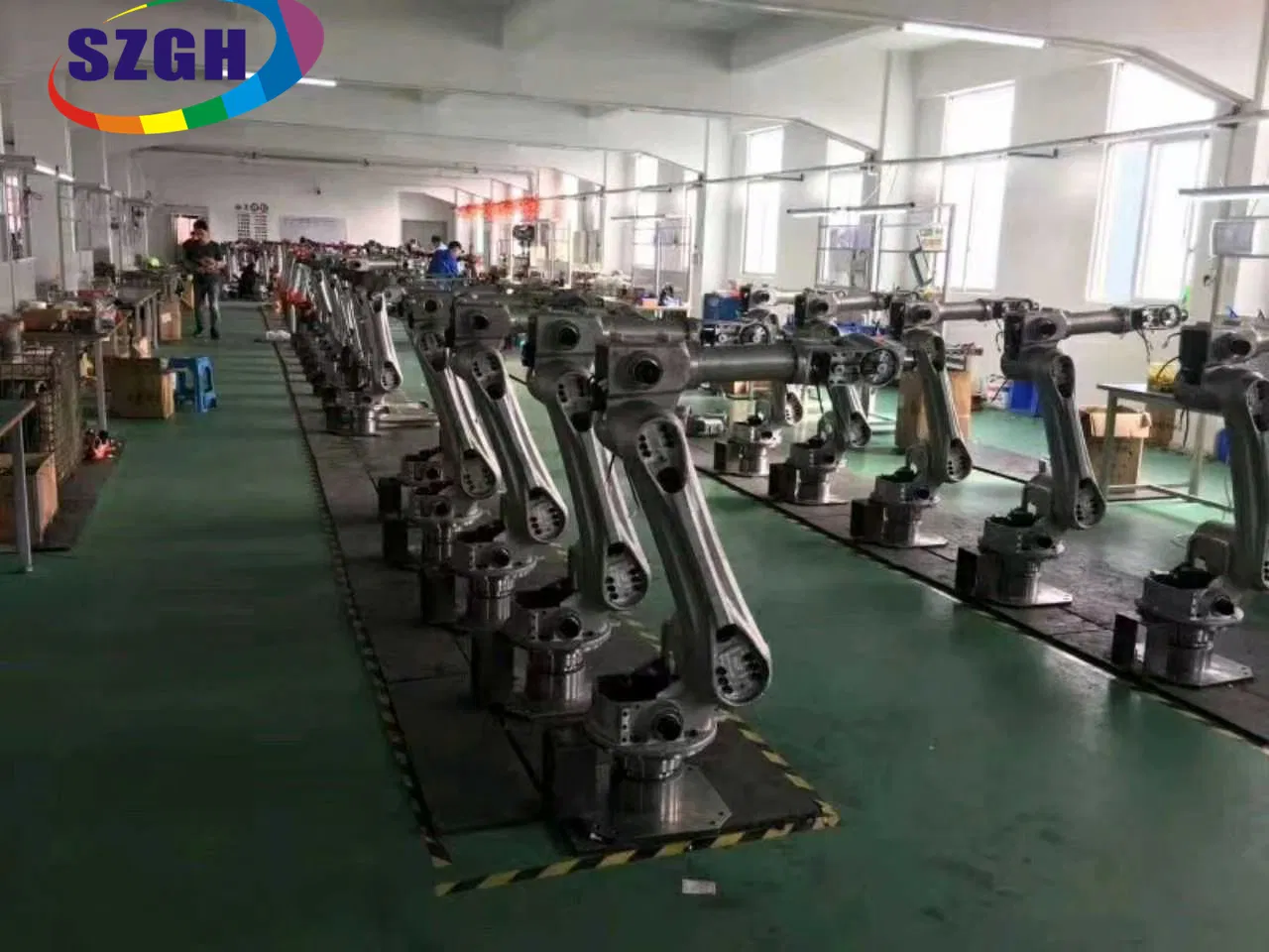 China Low Cost Artificial Intelligence 9 Axis Manipulator Arm Payload 6kg Industrial Spraying Robot Arm for Weld