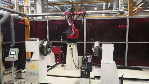Automatic Pipe Welding Robot with Seam Tracking Function