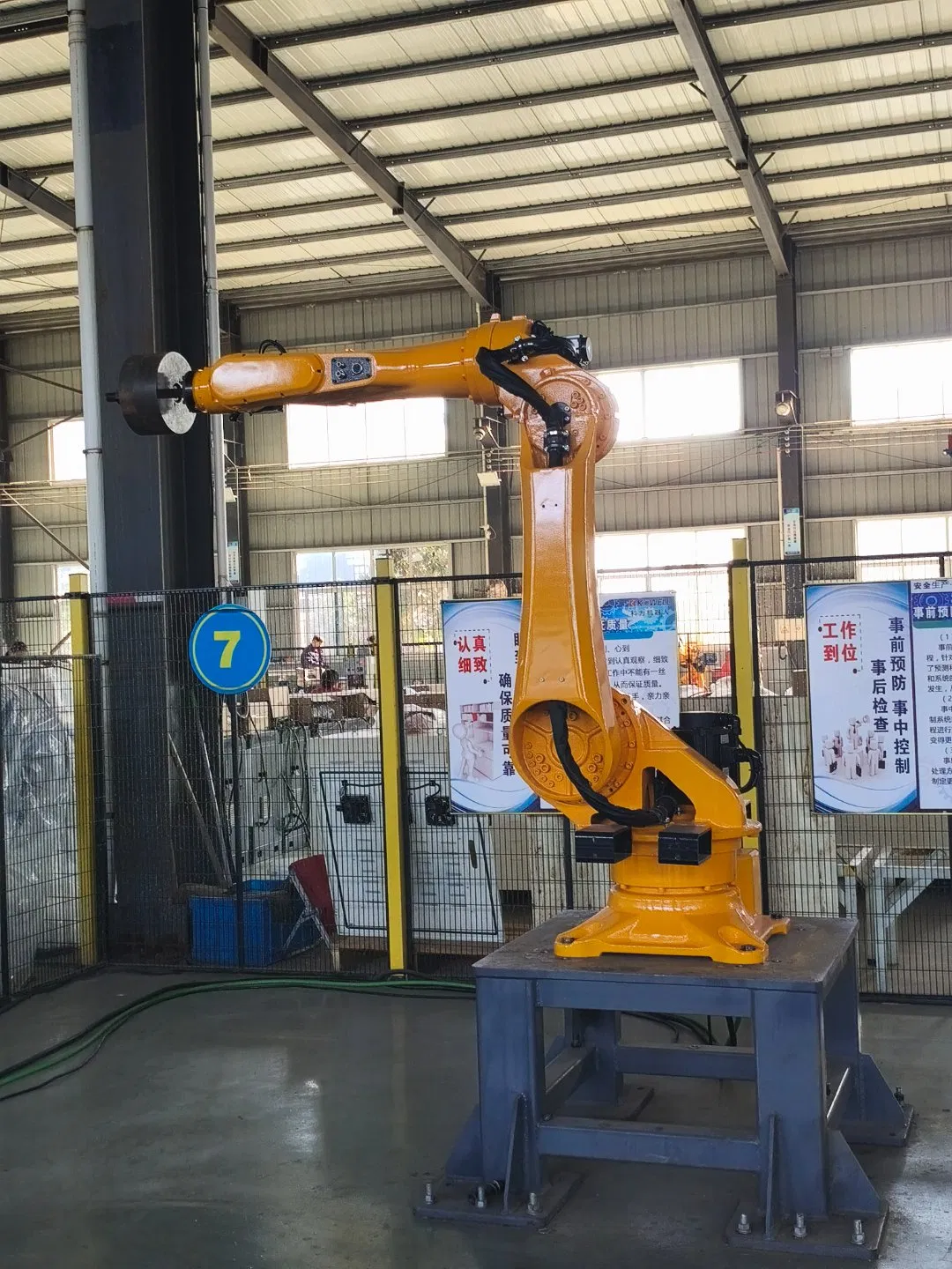 Heavy-Duty 6-Axis Robot Arm for Palletizing (50kg Payload)