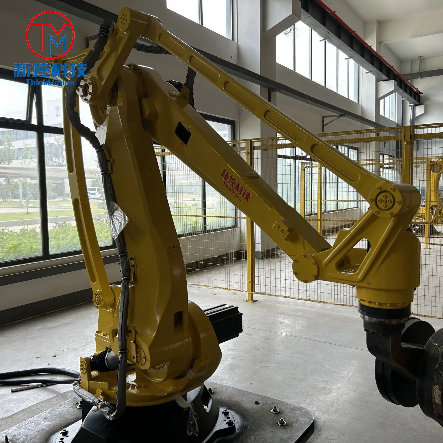High Precision 4 Axis Industrial Weld Robotic Arm 3200mm Long Reach MIG 180kg