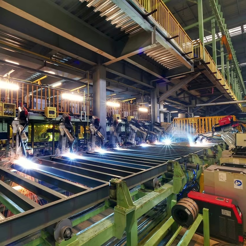 6 Axis Robotic Arm Industrial H Beam Automatic Submerged Welding Robot Rail Welding Station PLC Controlled Engine/Motor