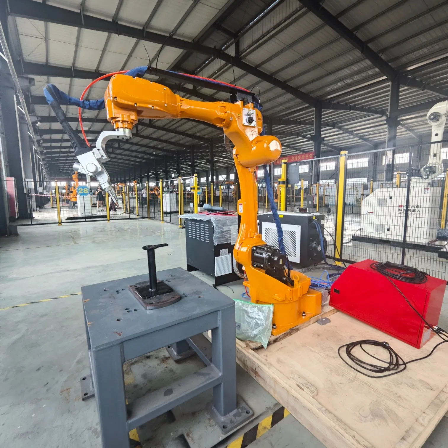 Advanced Robotic Welding Arm for Precision Metal Fabrication