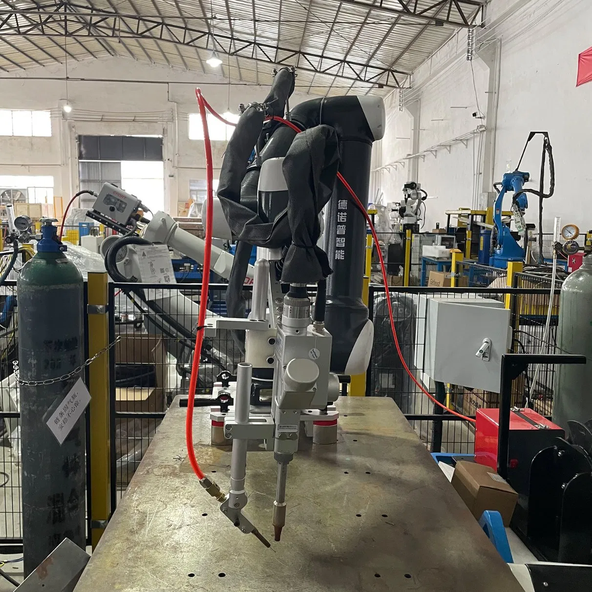 Easy Control Professional MIG/TIG Cobot Welding Industrial Robotic Arm