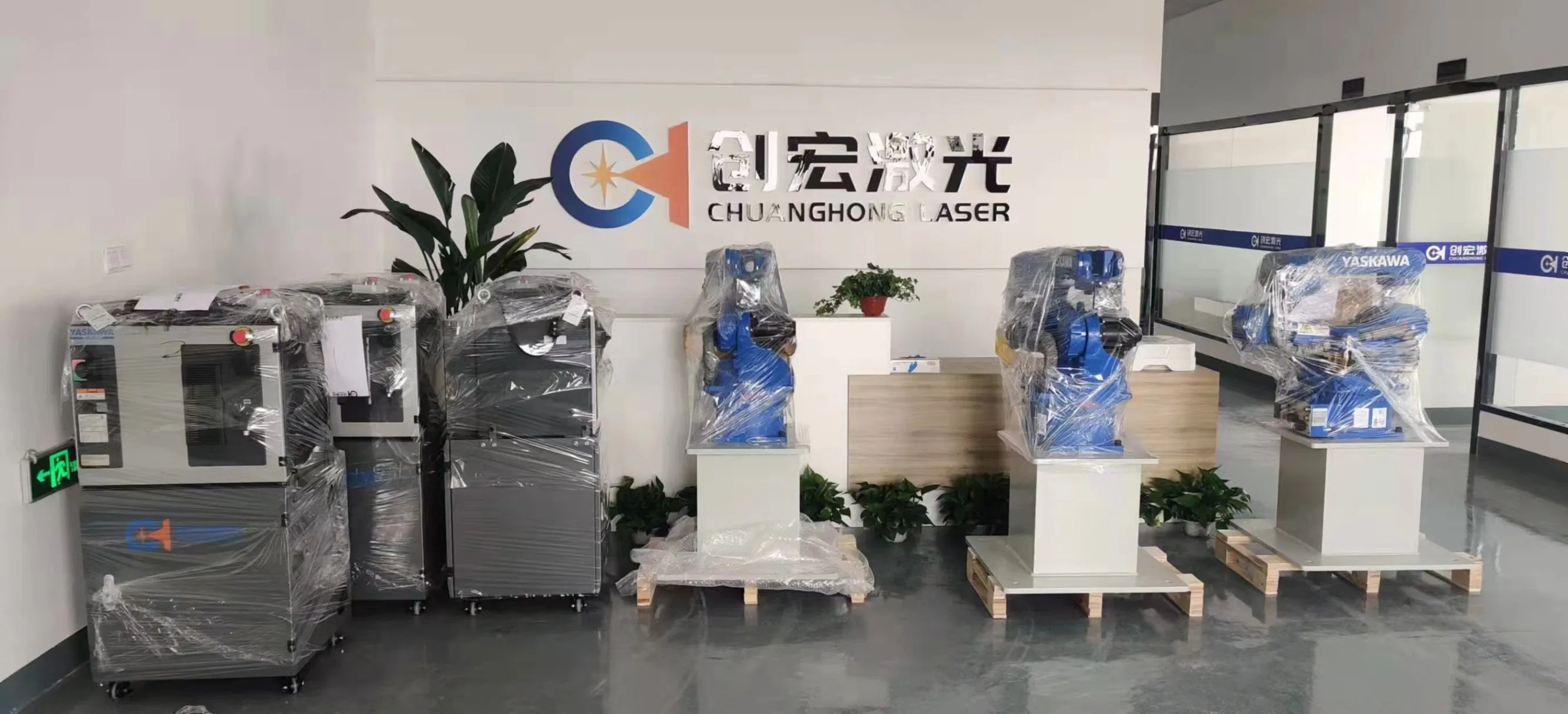 Automatic 4kw Fast Movement Six-Axis Deep Fusion Metal Aluminum Industrial Robot Robotic Arm Arc Laser Welding Machine