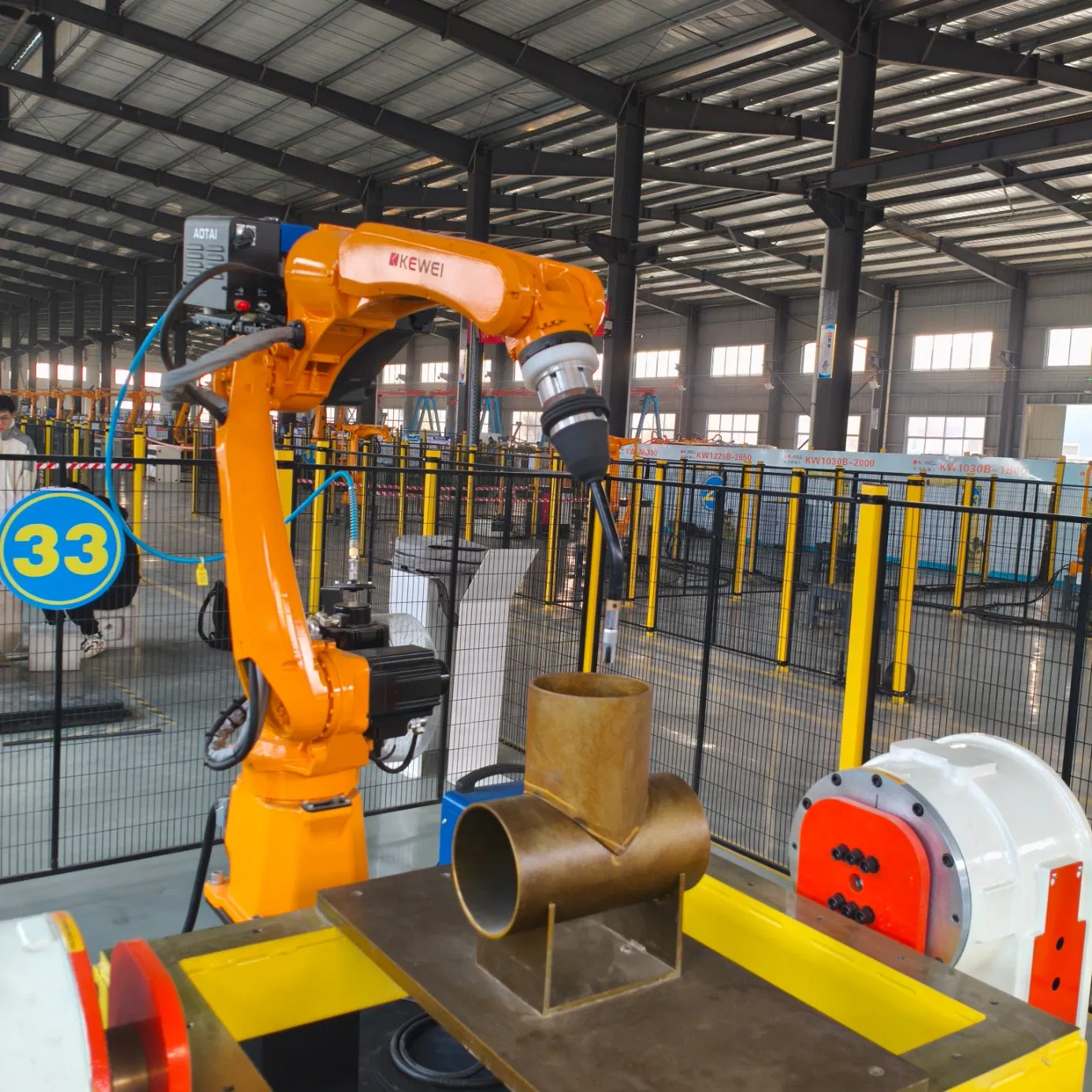 Six-Axis High-Power Laser Welding Robot Arm for Automotive Applications