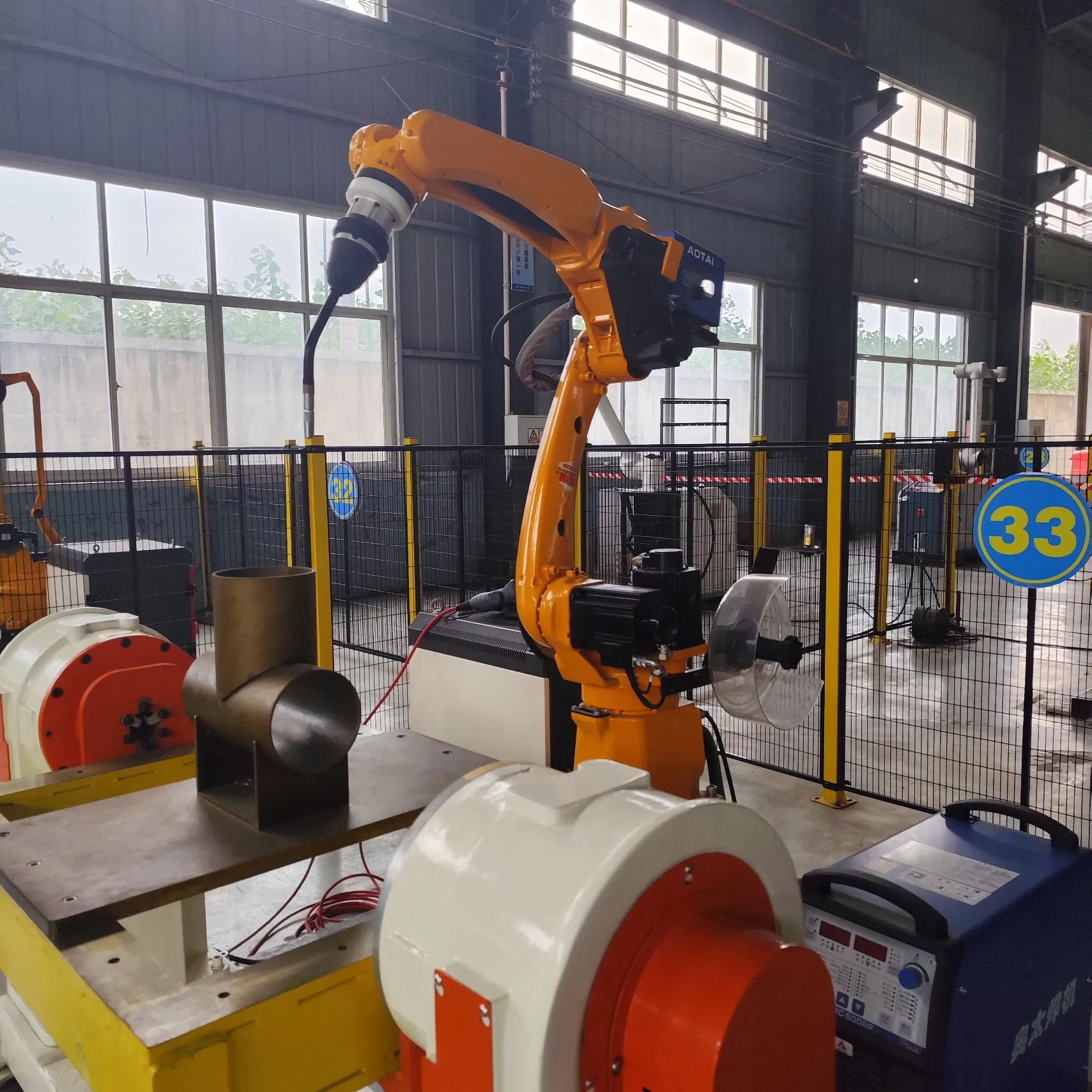 6-Axis Low-Load Welding Robot Arm for Steel Structure Welding