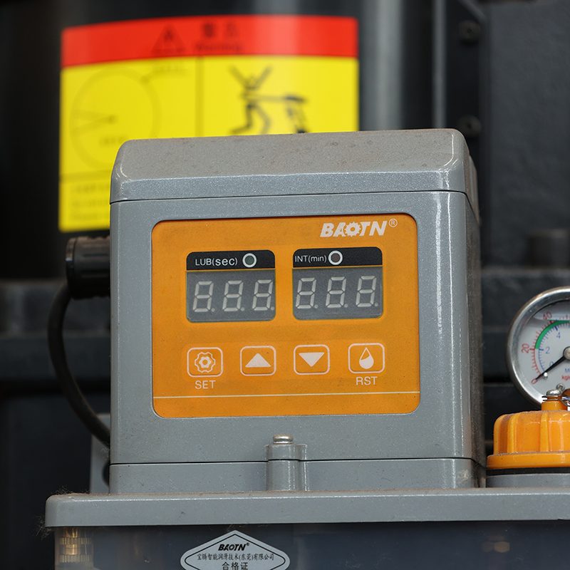 Zmde Durable Automatic Robotic Welder MIG Welding Workstation Arm with ISO and CE Certification