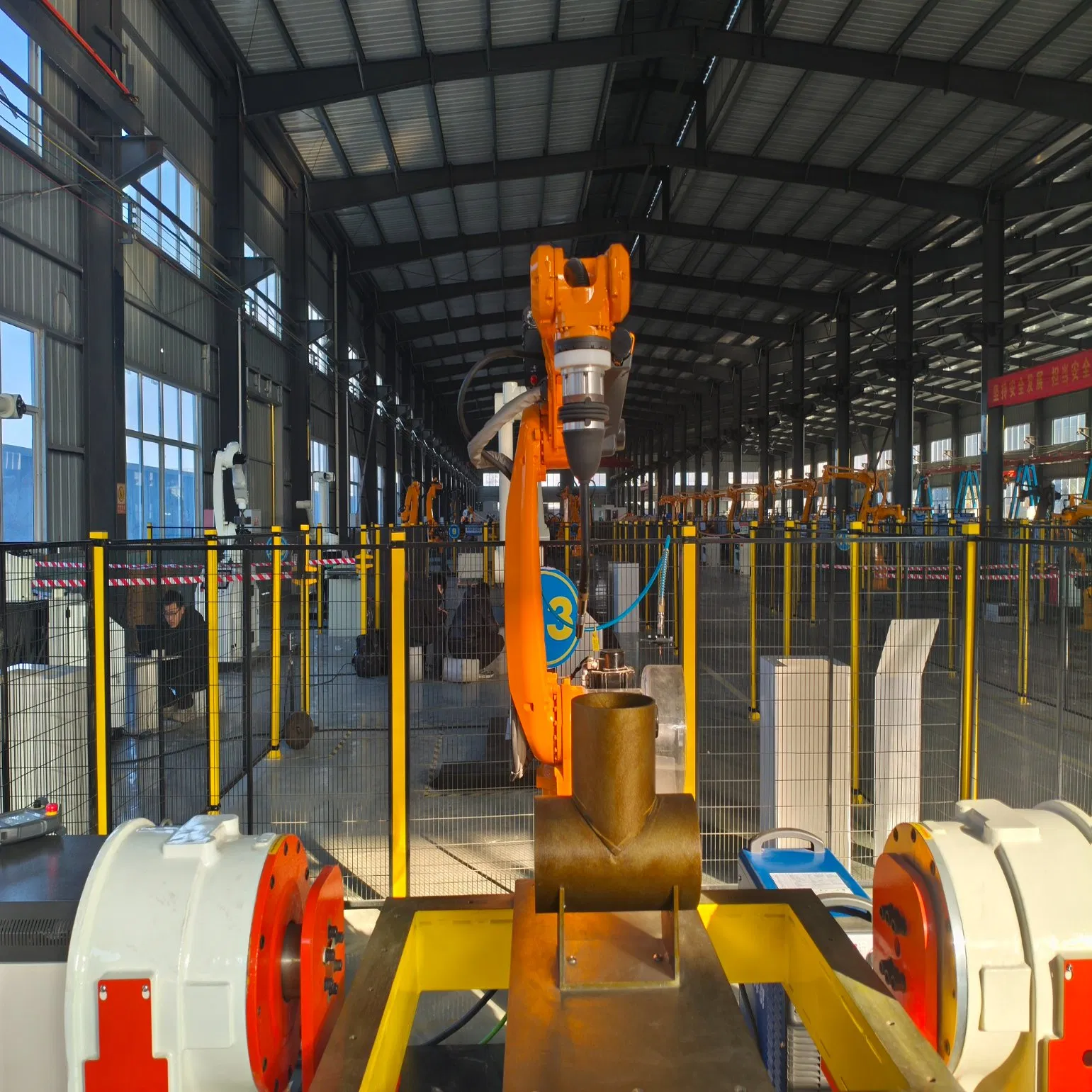 Six-Axis High-Power Laser Welding Robot Arm for Automotive Applications
