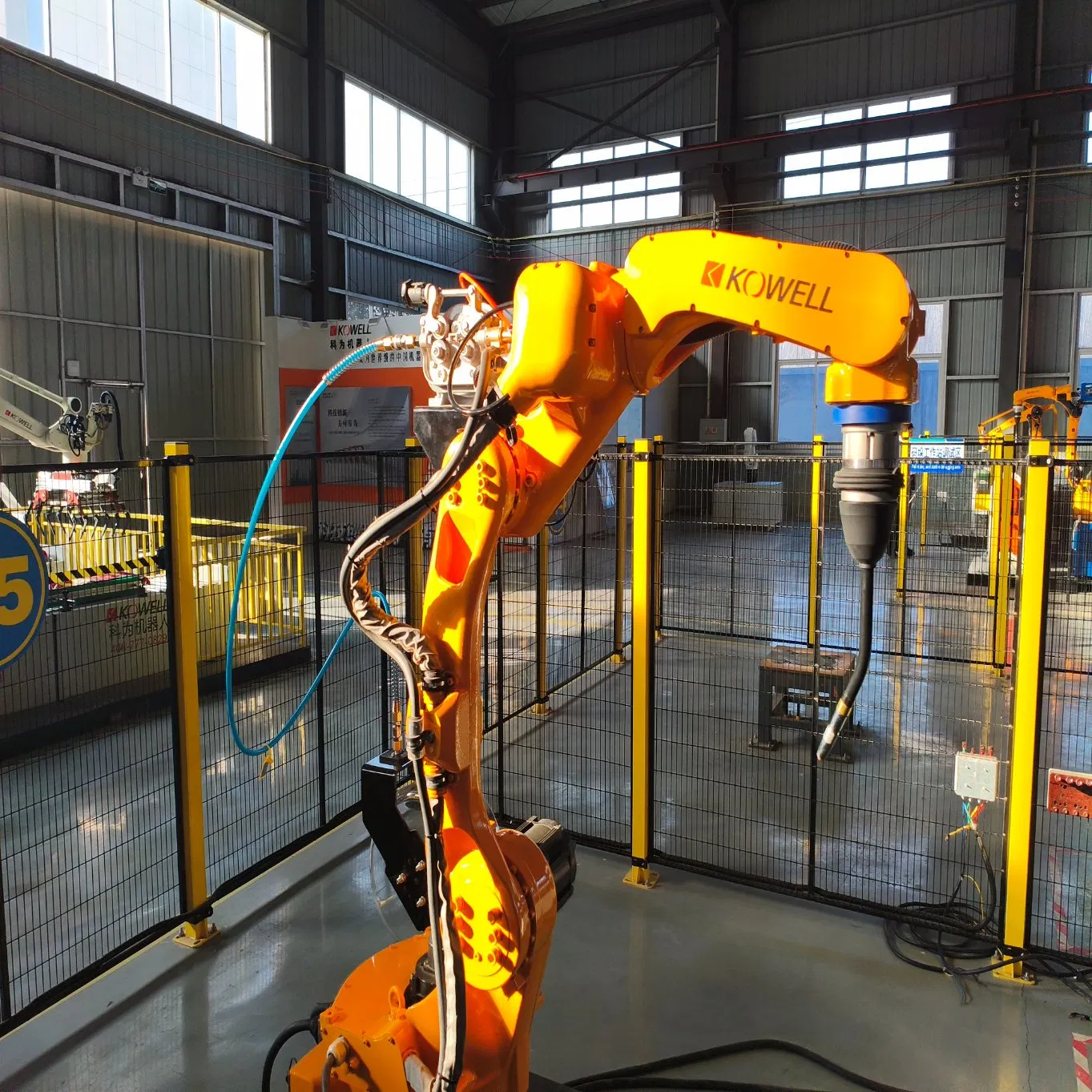 Six-Axis High-Power Laser Welding Robot Arm for Automotive Applications