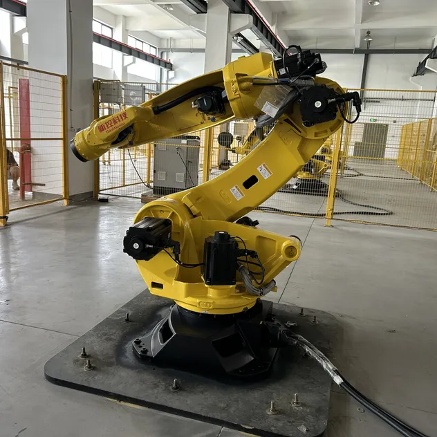 Robotic Arm with Advanced 6-Axis Welding Technology for Seamless Fabrication