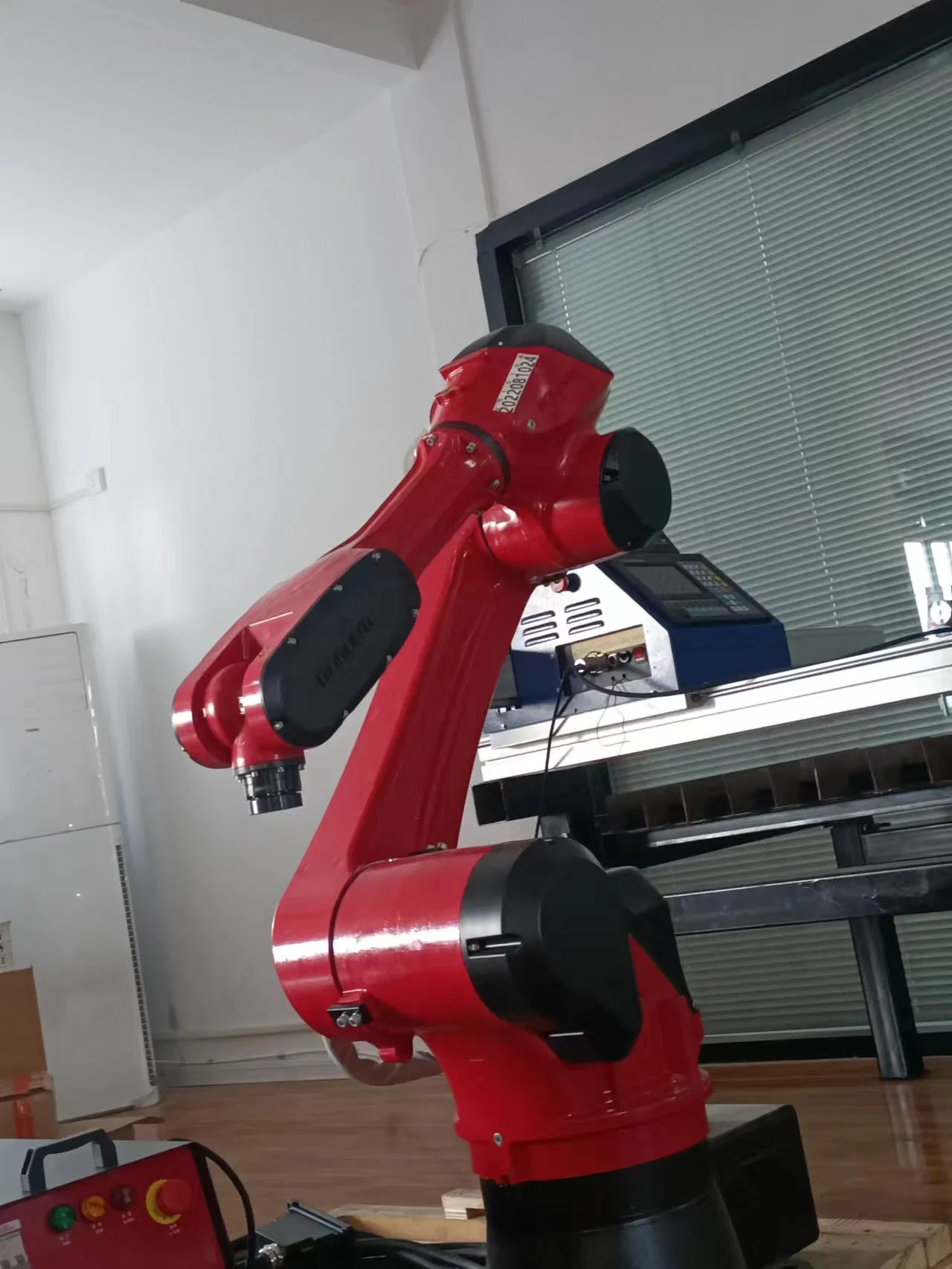 Industrial Robot Arm for Welding Carbon Steel, Stainless Steel, Aluminum