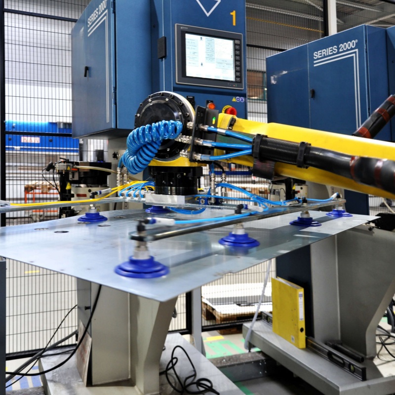 Intelligent Manufacturing Industrial Automation Welding Robot Arm Fanuc M-710iD/50M 6 Axis CNC Workstation Control System