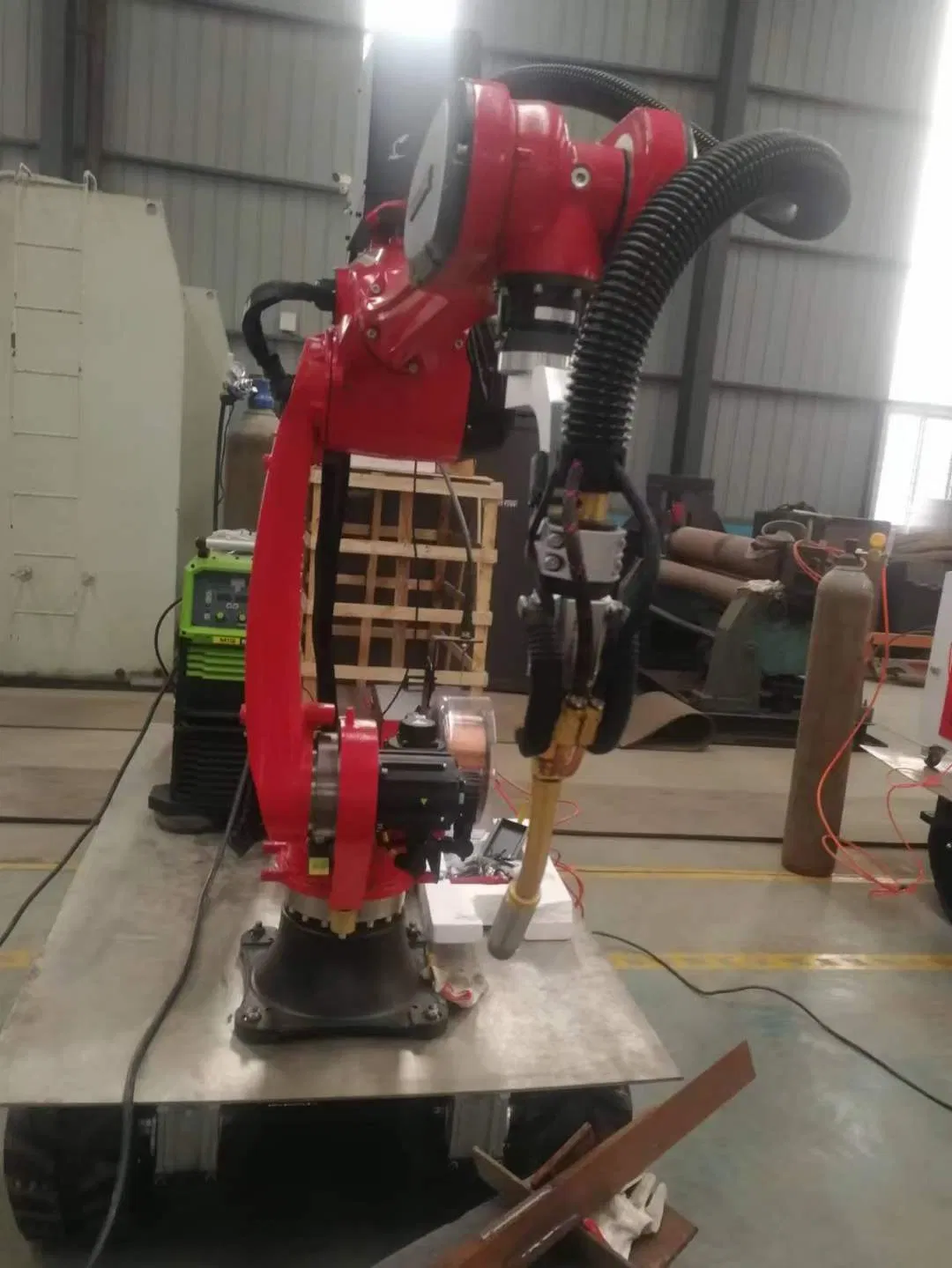 Industrial 6 Axis Robotic Welding Arm with Continuous Path Control 2 Years Warranty