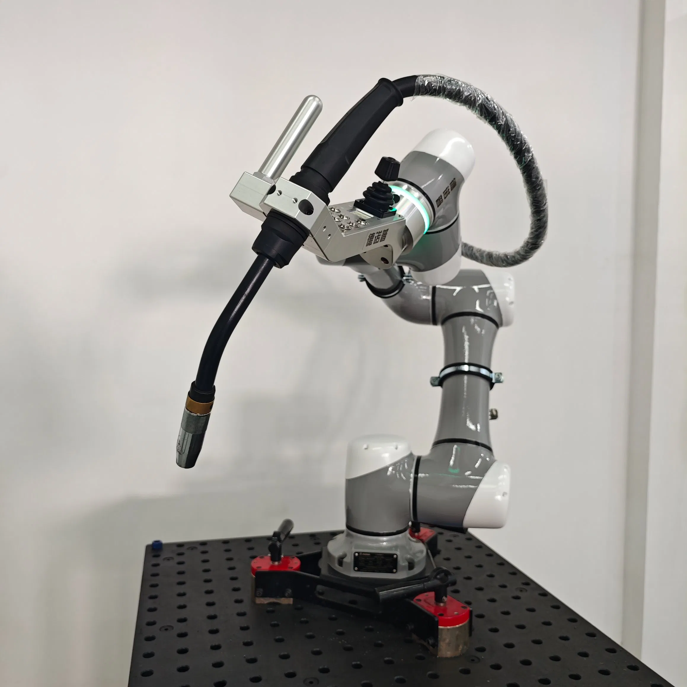 Advanced Automated Welding Cobot Arm for Precision Tasks