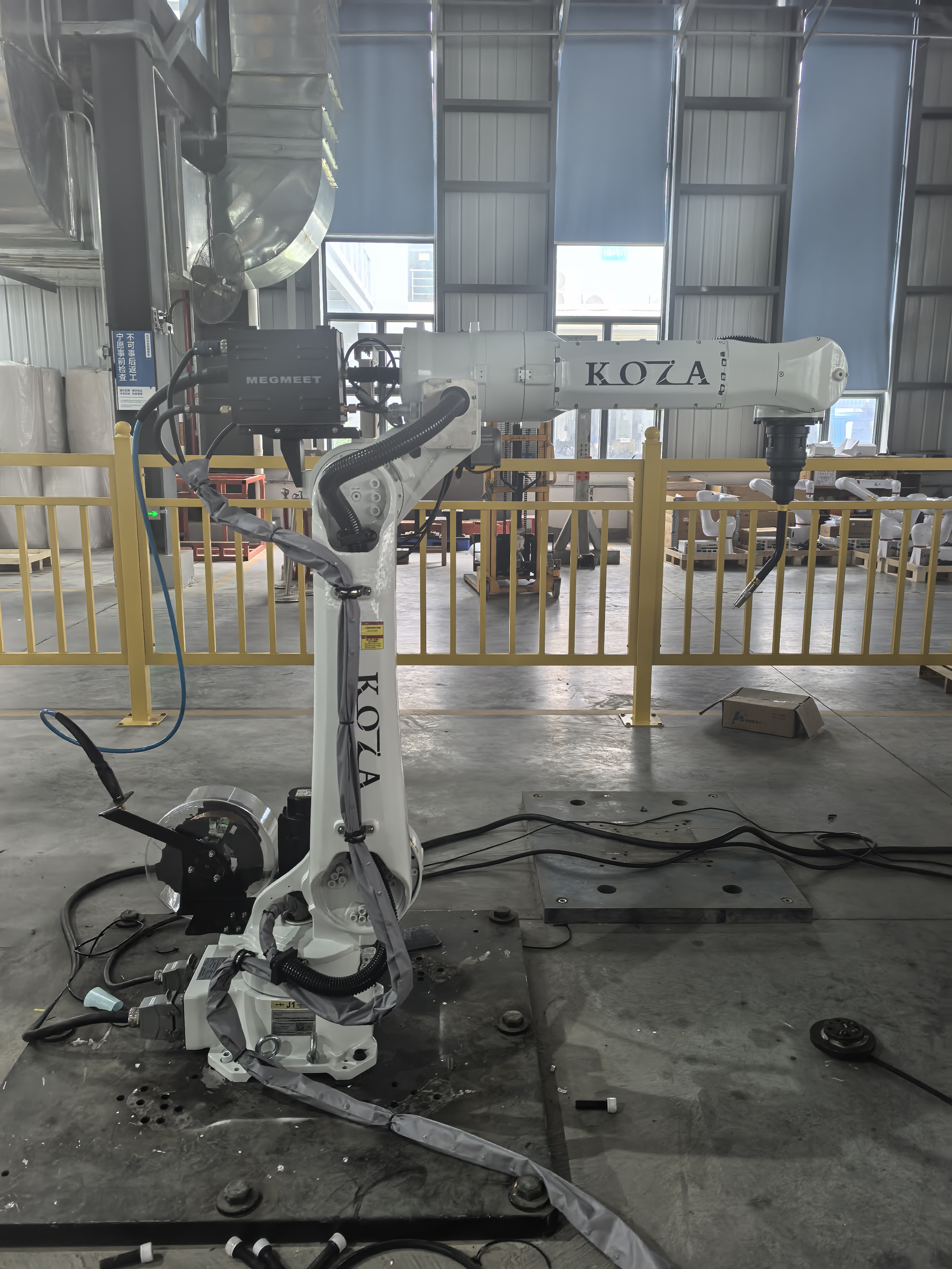 6-axis Automatic CNC Arc TIG MIG Fiber Laser Welding Robot Arm Intelligently Controlled Station Articulated Robots