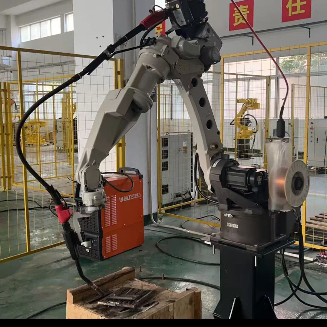 Ussecond-Hand Panasonic TM1800 Long-Arm Type Six-Axis MIG Welding Robot Arm