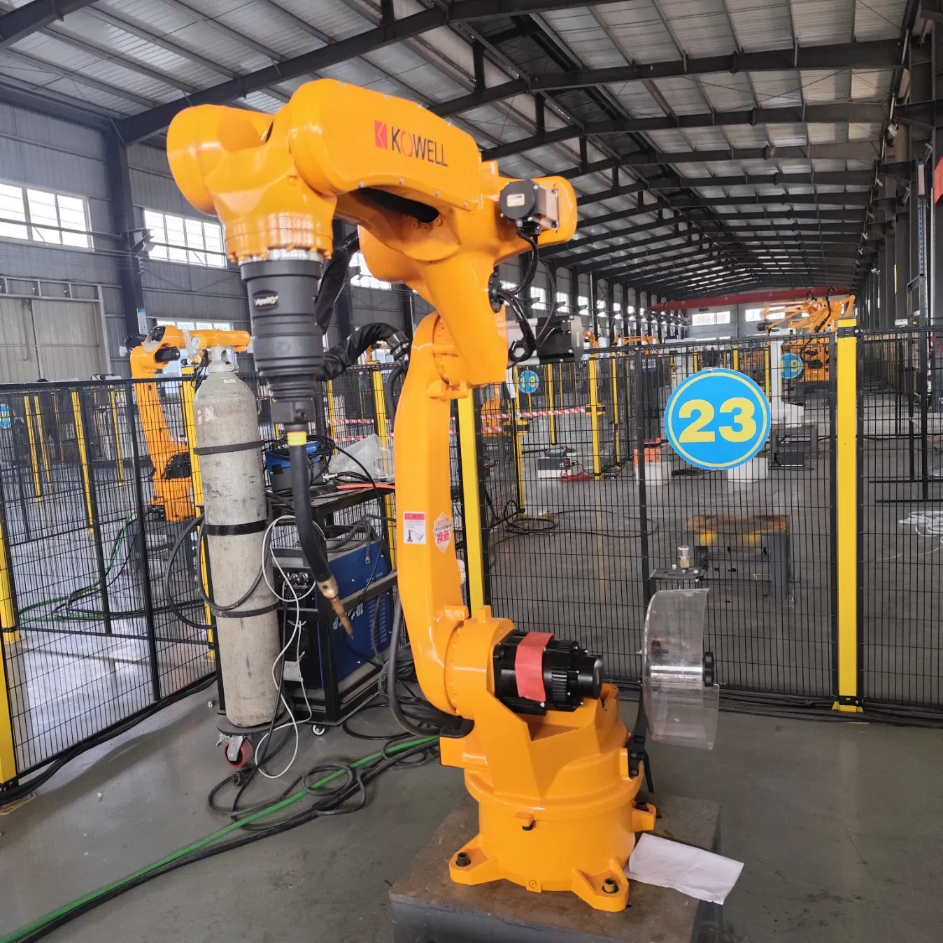 Six-Axis Industrial Robot Arm Dedicated for Welding with 10kg Payload