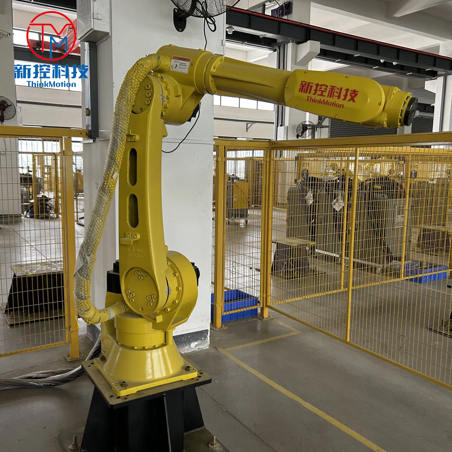 Industrial Robotic Arm for Efficient Automated Metal Grinding