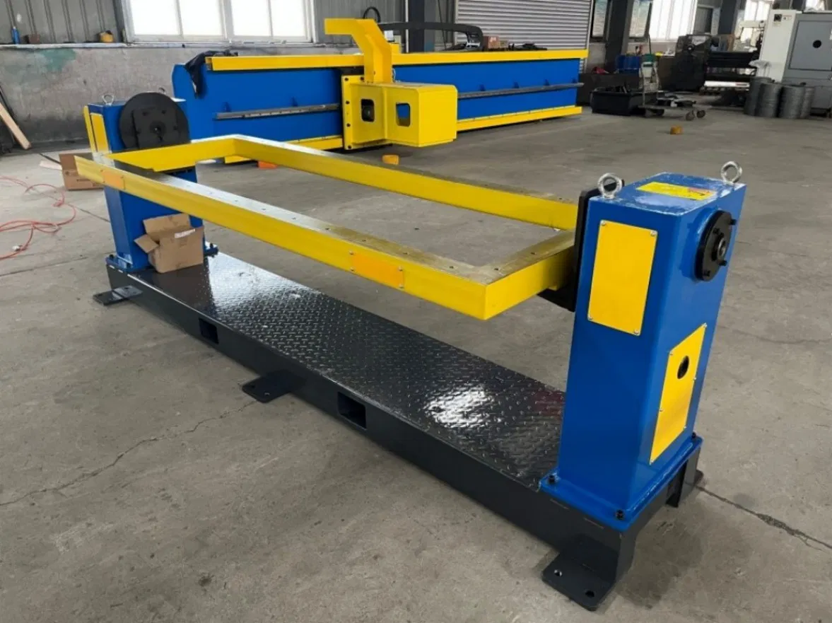 High Precision Industrial Welding Robot Arm for Dynamic Operations