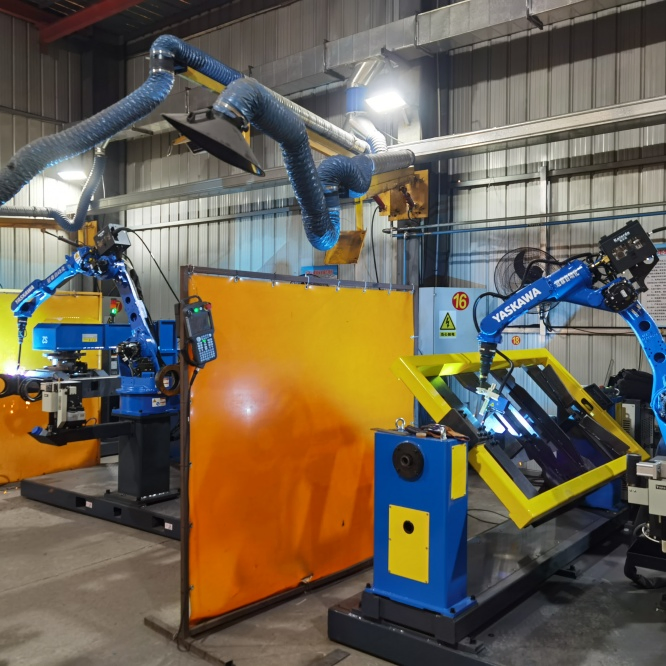 Automated Welding Solution for Carbon Steel Workpieces: Industrial Robot Arm Controlled by a Servo Welding Positioner