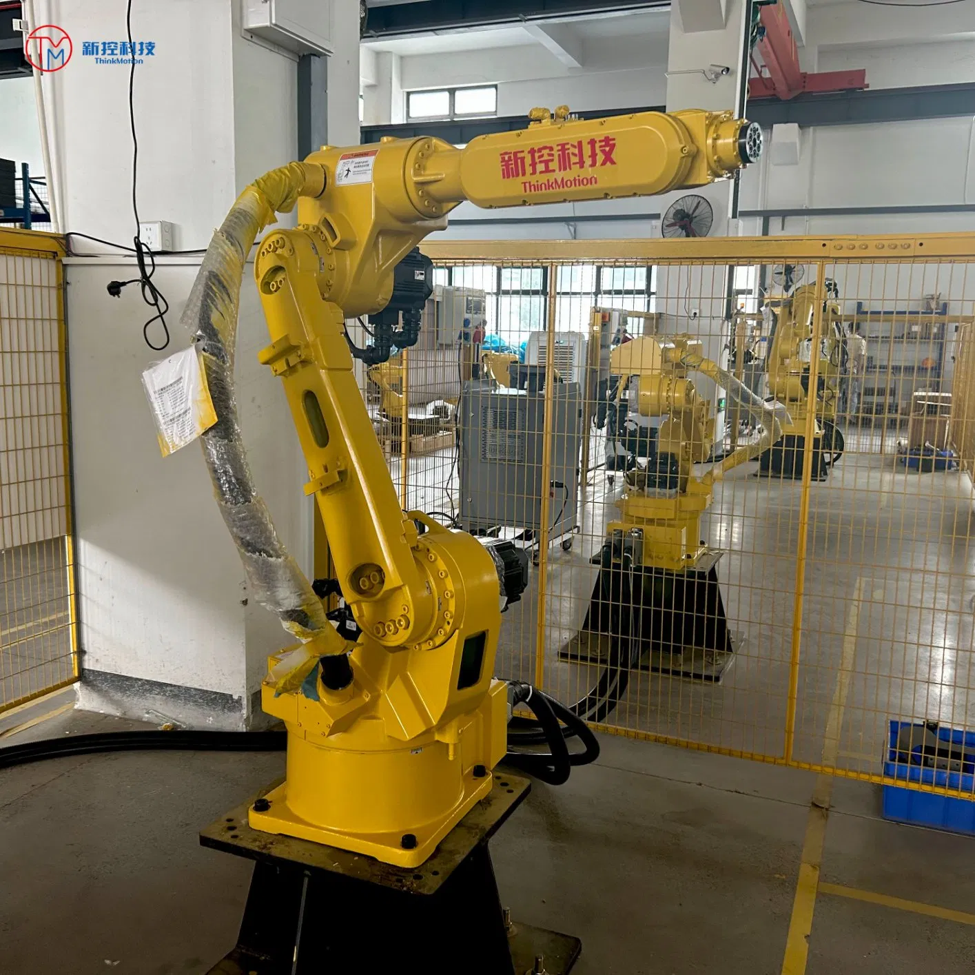Automated Systems 6-Axis Robotic Arm for Welding and Painting Efficiency