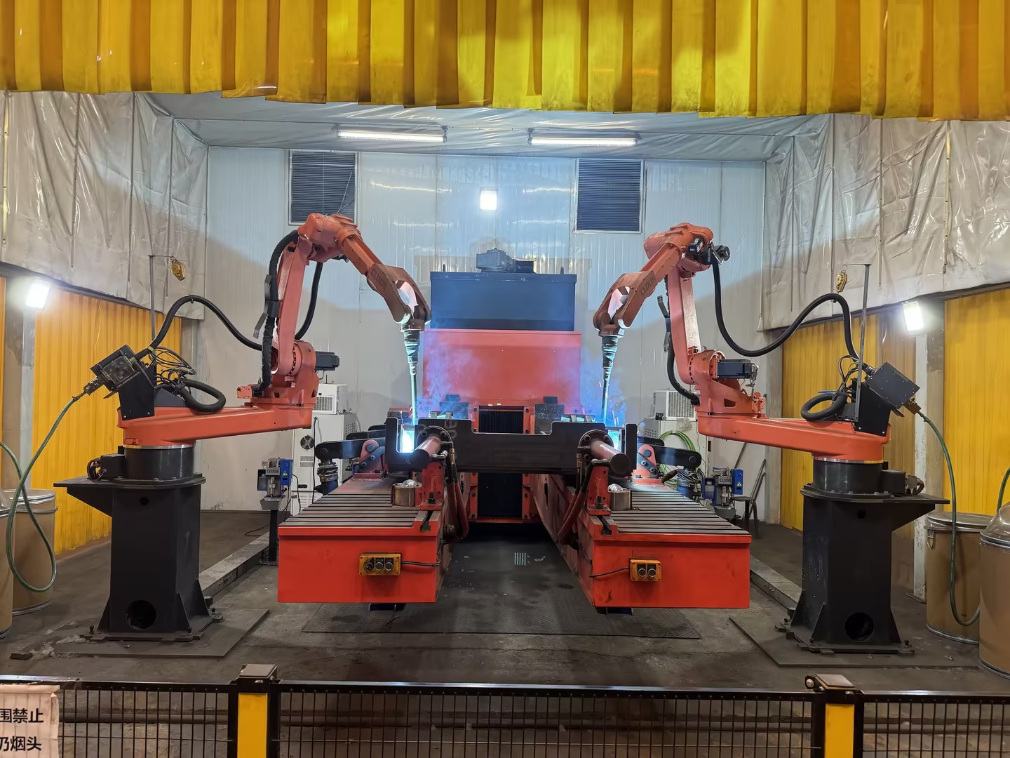 Six Axis Welding Robot Arm with Automatic Welding Torch Cleaning Station for Metal Bed Frame Welding