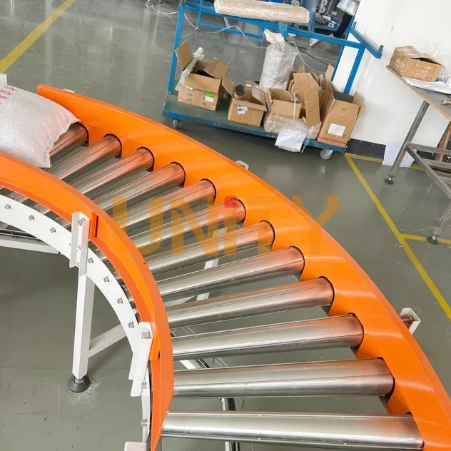 Bag leveling conveyor