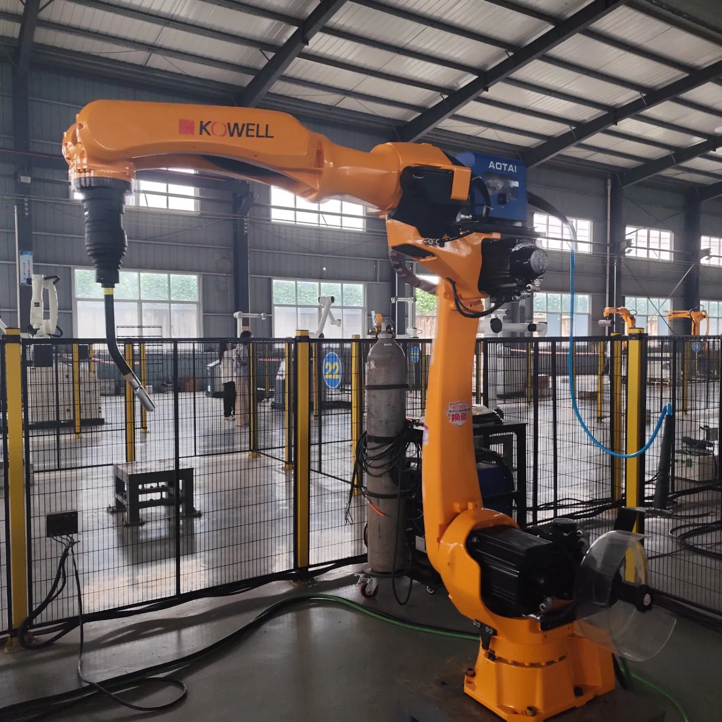 6 Axis TIG MIG Welding Robot Arm with 2010mm Arm and 12kg Payload