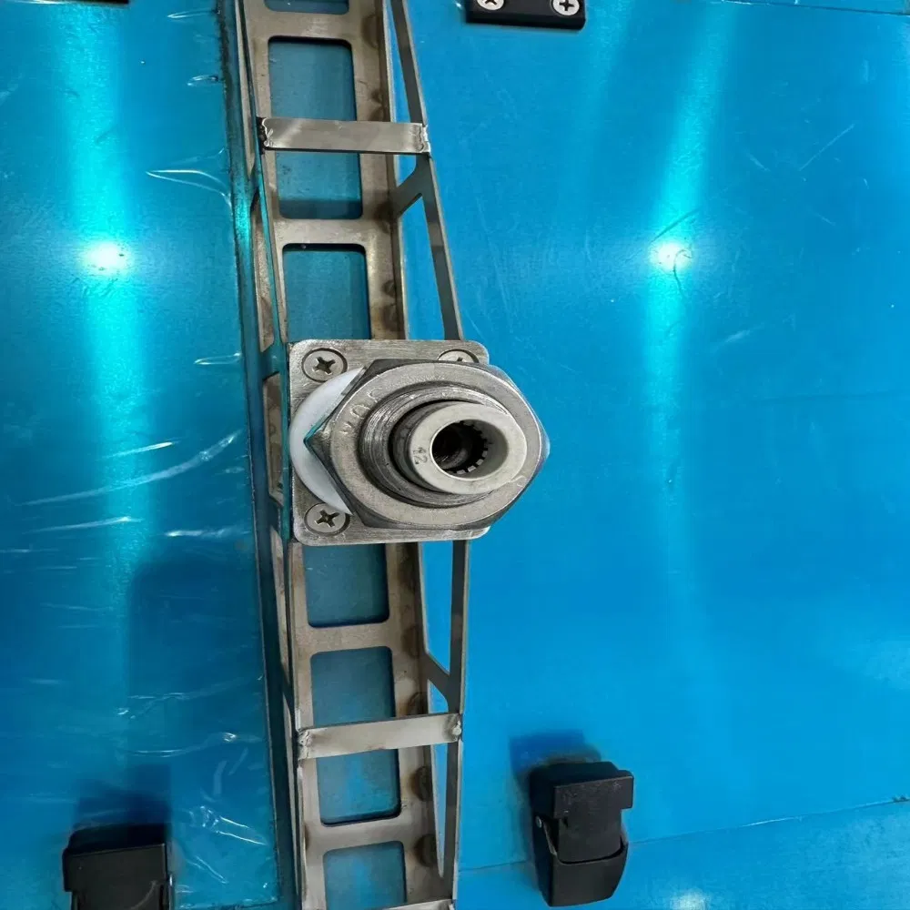 Anti-Fall Crawler Solar Panel Cleaning Robot Automatic Machine