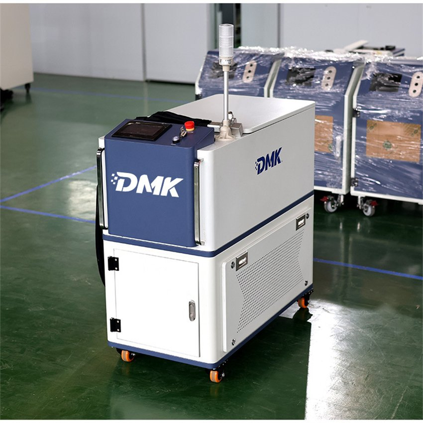 High-Powered 3000W Laser Cleaning System for Optimal Coating