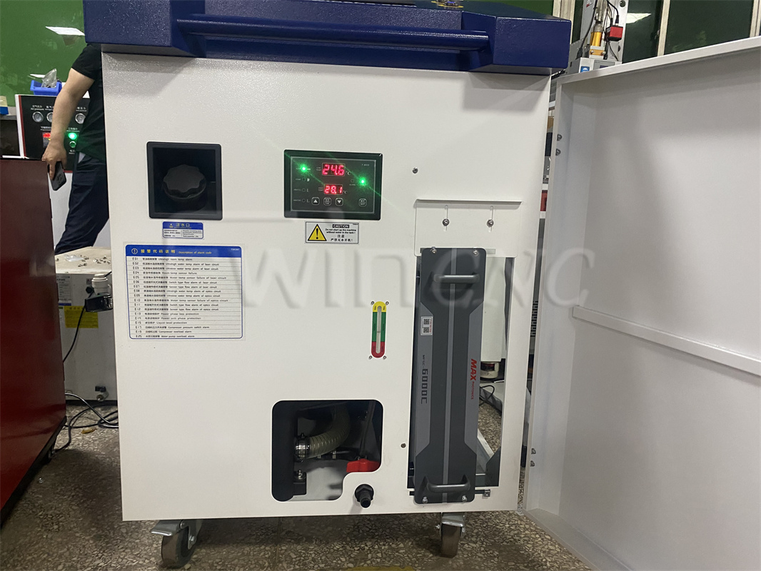 CNC Laser 1.5kw 2kw 3kw Handheld Laser Weld Clean Cut 4 in 1 for Metal Ss Iron