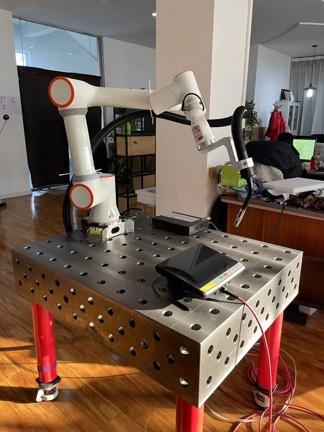 Cooperative Robot Welding Fr20 Welding Cobot for Stainless Steel Plate