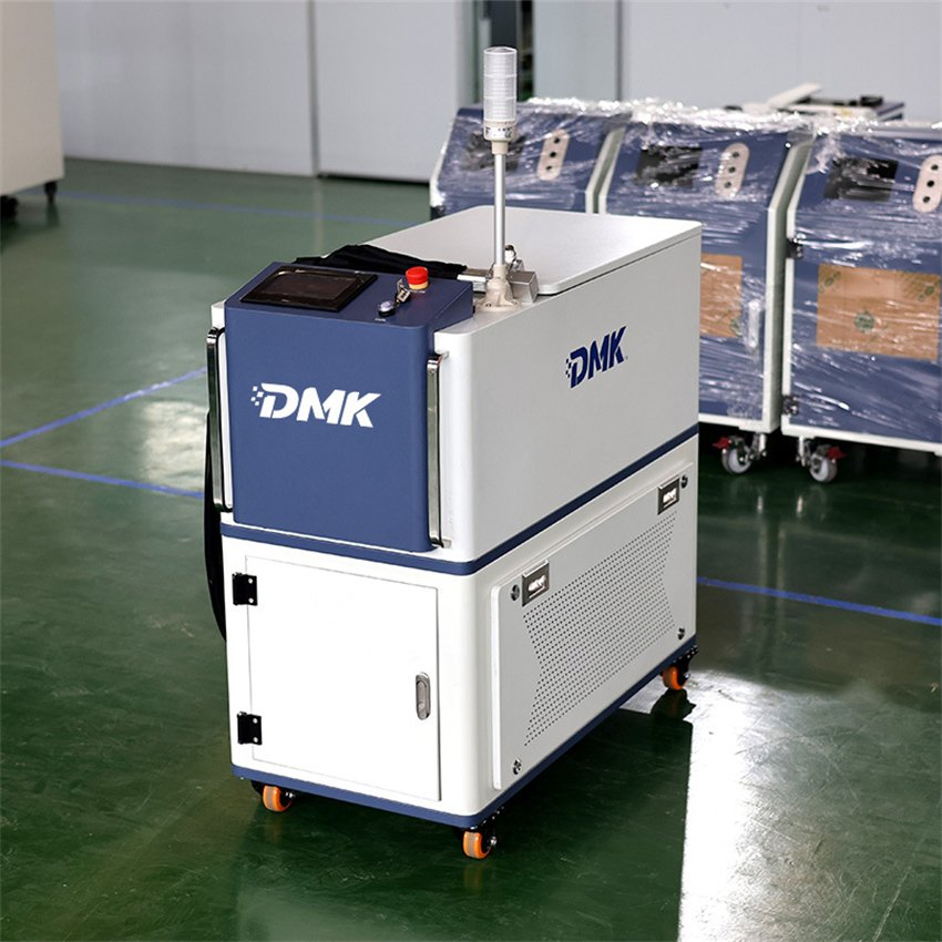 High-Powered 3000W Laser Cleaning System for Optimal Coating