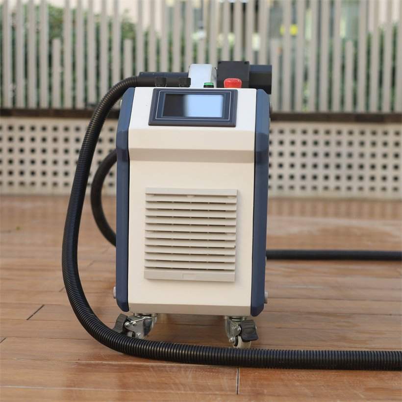 Powerful 100W Handheld Laser Cleaner for Effective Rust Removal