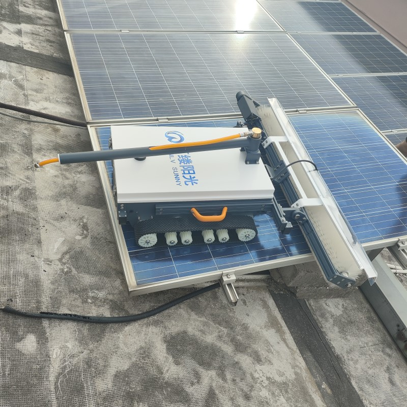 Efficient Crawler Type Cleaning Machine 150-Meter Remote Control Solar Panel Cleaning Robot