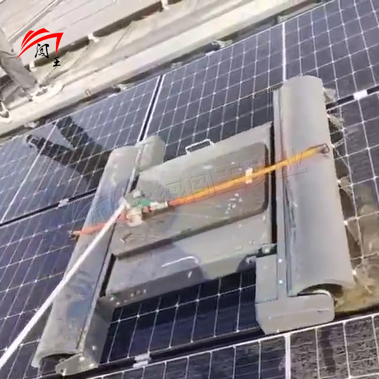 Ultra Long Endurance Photovoltaic Cleaning Remote Control Robot Crawler Walking PV Solar Panel Cleaning Machine
