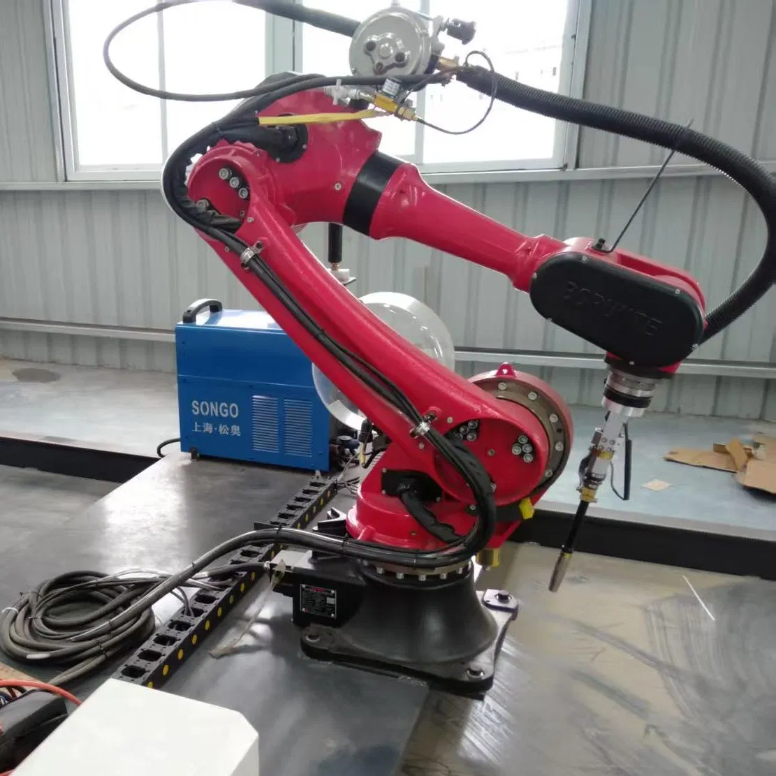 Versatile Gantry Welding Robot for Efficient Applications