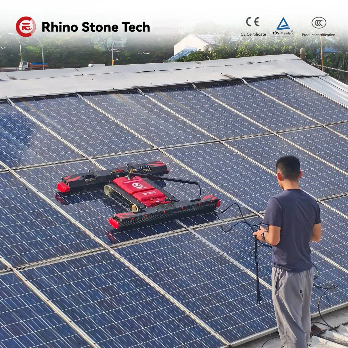 High-Efficiency Dirt-Wipe Maintenance Solution PV Array Photovoltaic Protection Crawler Device Teleoperated Tracked Equipment Solar Panel Cleaning Robot