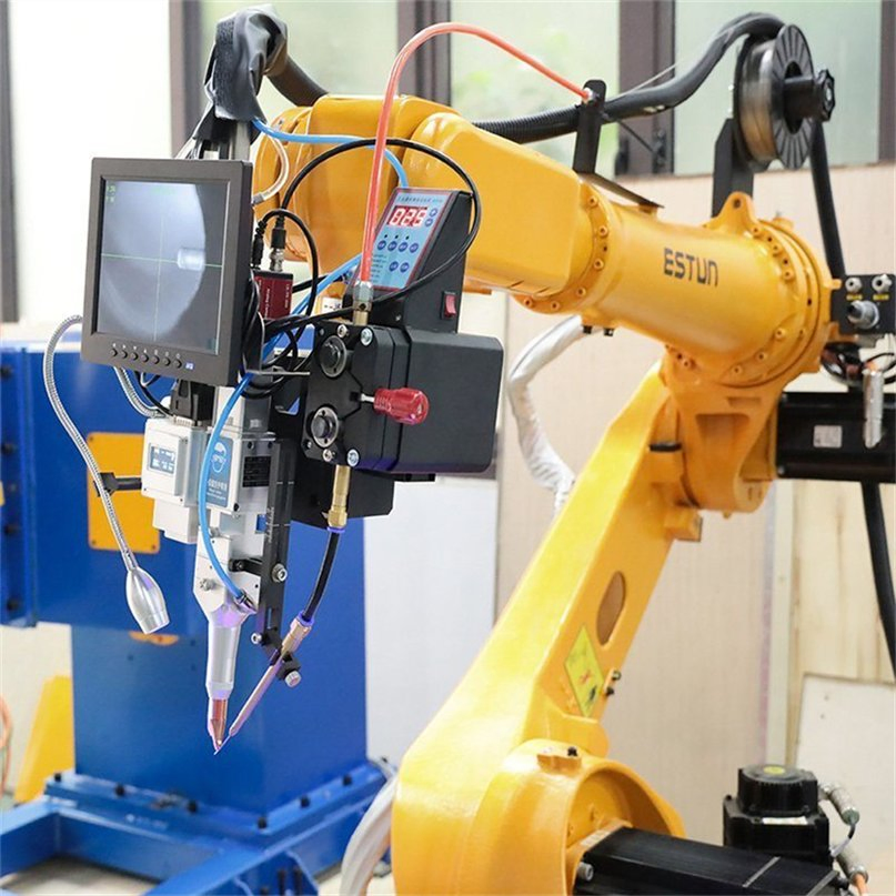 High Efficiency Welding Robot Tracking System 3kw High Frequency Induction Robot Laser Welding Systems