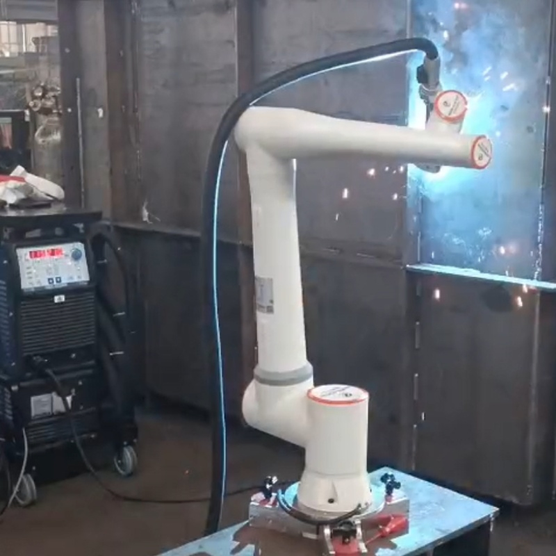 Advanced 220V Welding Robot Featuring Video Inspection System